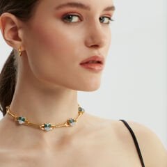 In Line Owls Necklace