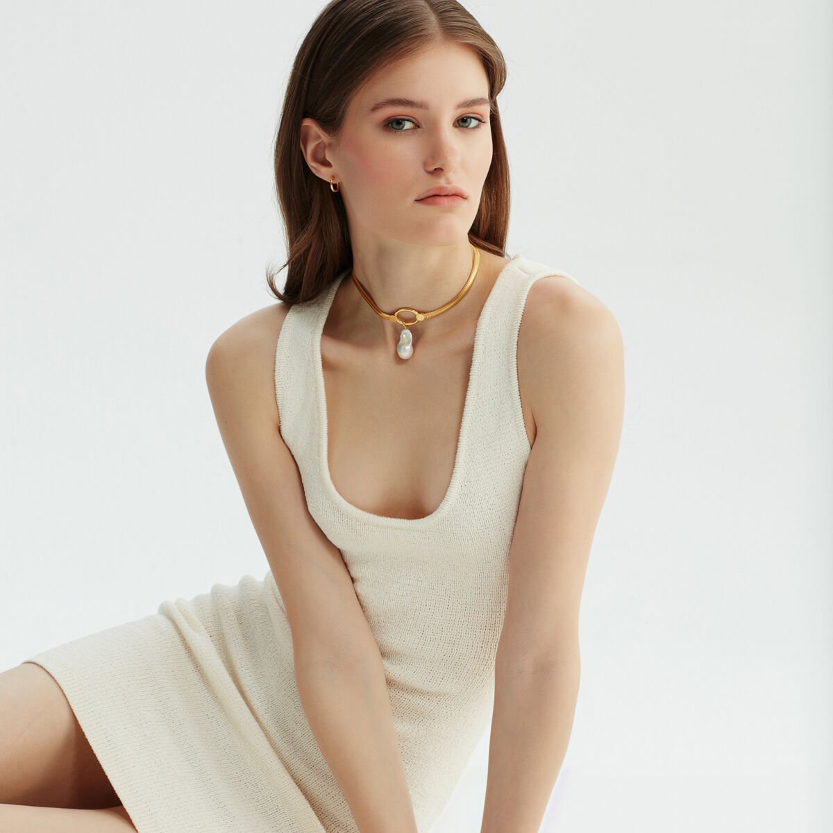 Shiny Baroque Pearl Choker